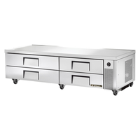 Base de cuisine réfrigérée True TRCB-82-HC de 82 pouces avec quatre tiroirs