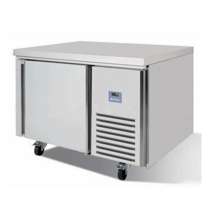 Réfrigérateur de comptoir Infrico IUC-MR41 41-3/8" avec plan de travail 7,8 pi³