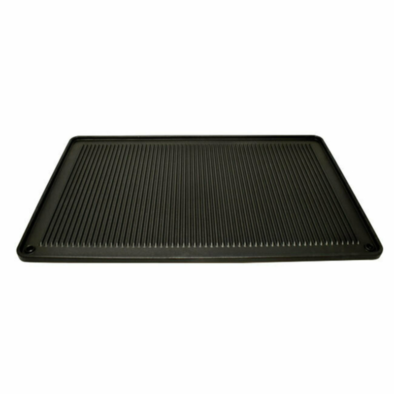 Cast Iron Reversible Grill Griddle Pan 20" x 10" for versatile cooking in commercial kitchens or outdoor settings.