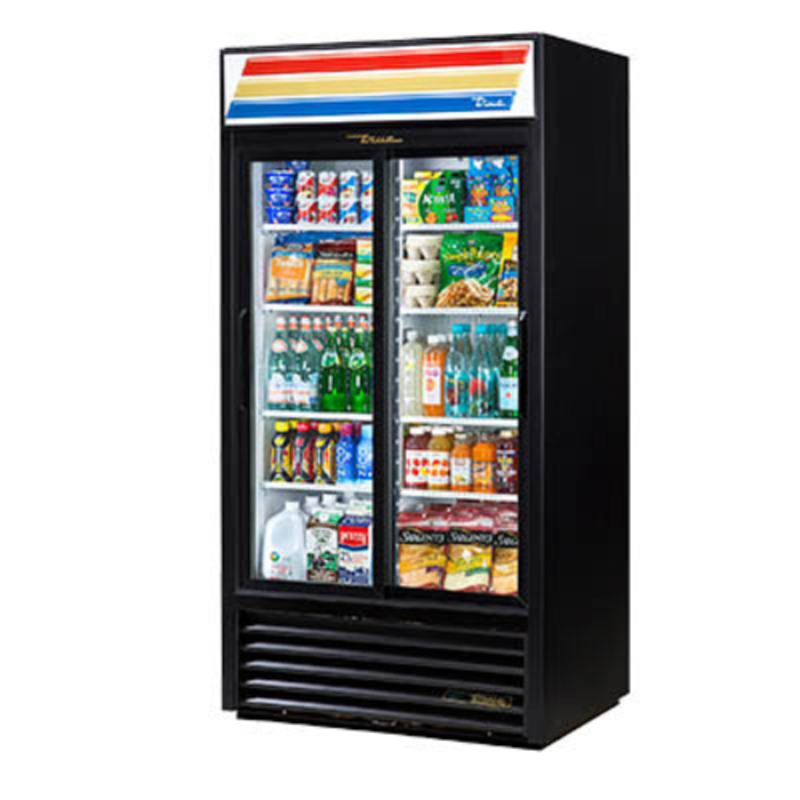 True GDM-33-HC-LD Glass Door Merchandiser Refrigerator Displaying Various Beverages And Packaged Foods.