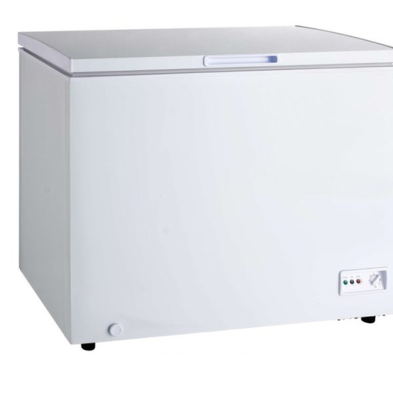 Alt Tag: Omcan 46503 44-Inch 10 cu. ft. Solid Top Chest Freezer white commercial freezer with solid lid, 10 cu ft storage