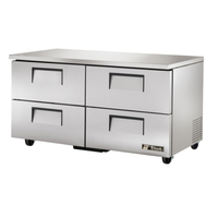 Réfrigérateur de comptoir à quatre tiroirs True Manufacturing de 60-3/8 pouces