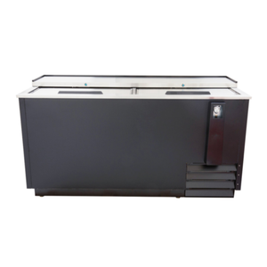 Glacière à bouteilles à plateau plat Black Diamond USBC-65 de 65 po de largeur, 19 pi cu.
