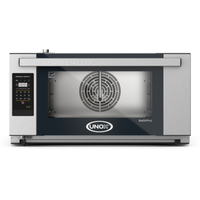 Tag alternatif : Eurodib 1.6 CUFT demi-format four électrique à convection BAKERLUX SHOP.Pro GO XAFR03HSLGDN vue frontale du four commercial en acier inoxydable
