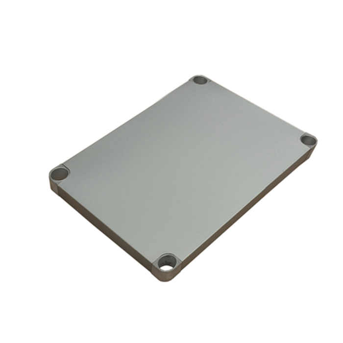 Étiquette alternative : Omcan 17616 sous-étagère galvanisée de 24 » x 36 » pour tables de travail 17579 et 23795 Elite Series sous-étagère en acier galvanisé