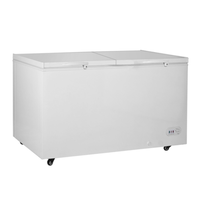 Black Diamond BDCF-16/2R 16 cu ft. Commercial Chest Freezer