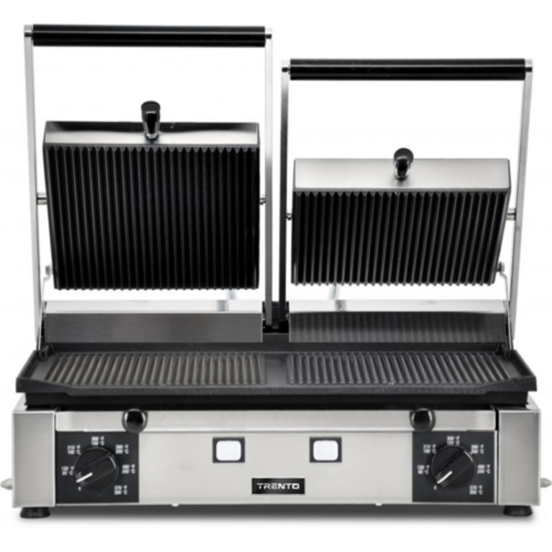 Commercial Electric Double Panini Grill With Ribbed Plates And Control Knobs