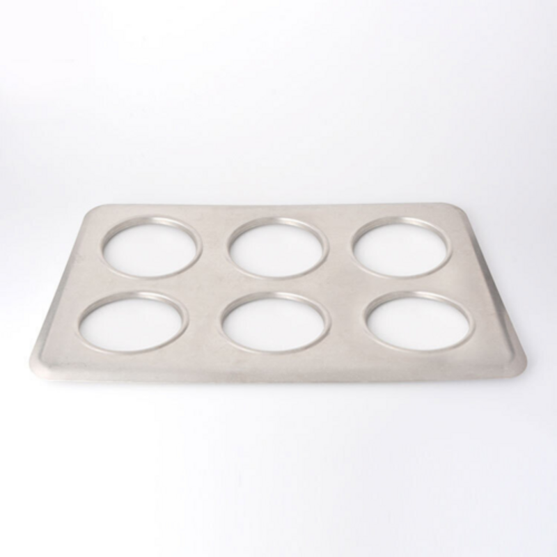 Solution universelle de montage d’équipement Omcan 46367 plaque adaptatrice en acier inoxydable avec six découpes circulaires pour le montage d’équipements de cuisine commerciaux