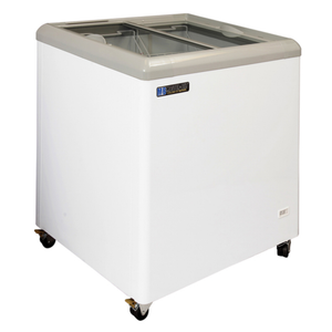 Master-Bilt MSF-31AN 31.5" Wide 7.4 Cu. Ft. Chest Freezer
