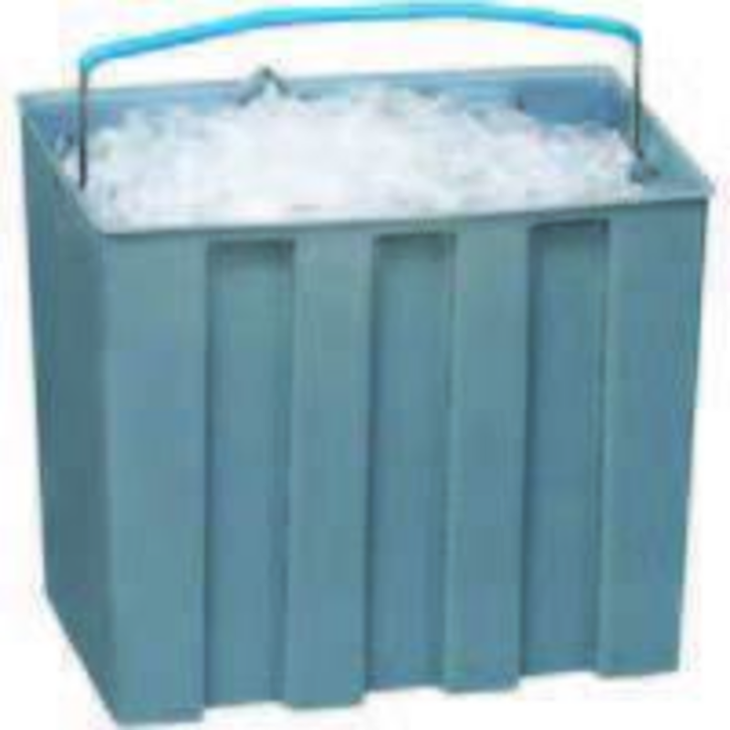 Replacement Ice Totes Set Of 6, 25 Lbs Capacity Each Filled With Ice For Efficient Ice Handling