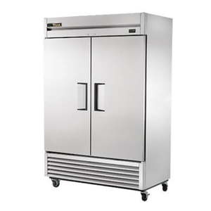 Alt Tag: True Manufacturing 54-1/8 Inch Two-Section Reach-In Solid Door Freezer stainless steel commercial two-door freezer