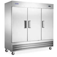 Réfrigérateur à trois portes en acier inoxydable Omcan Aurora de 81 po