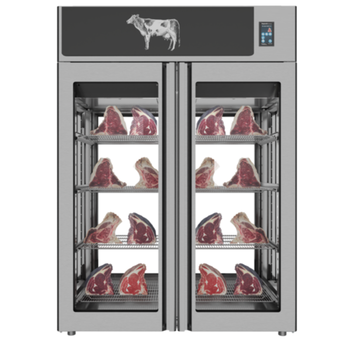 Stagionello 48045 57,6" Armoire de vieillissement de viande à deux portes avec portes en verre et tablettes contenant des morceaux de bœuf à maturation à sec